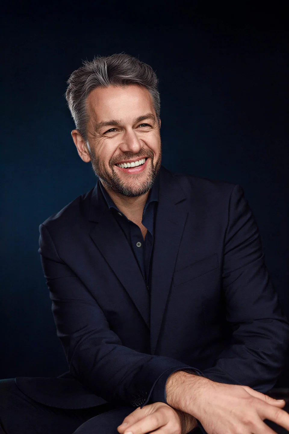 Julian Ovenden